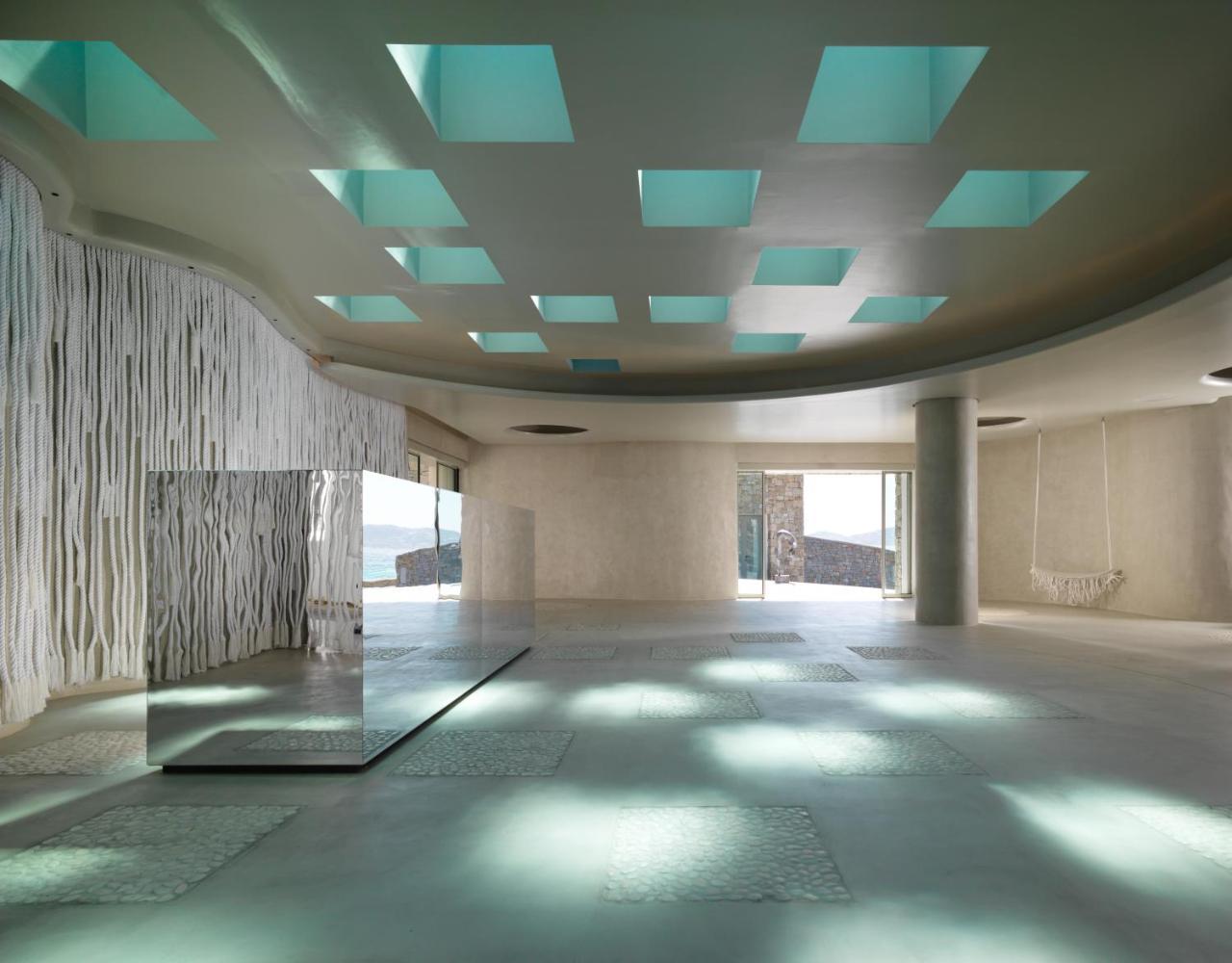 Mykonos Riviera Hotel & Spa, A Member Of Small Luxury Hotels Of The World Тоурлос Экстерьер фото